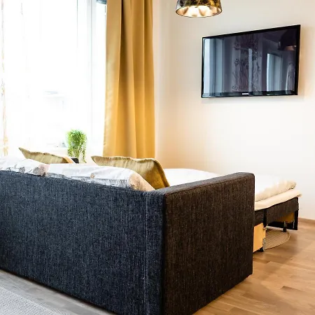 Apartment First Comet